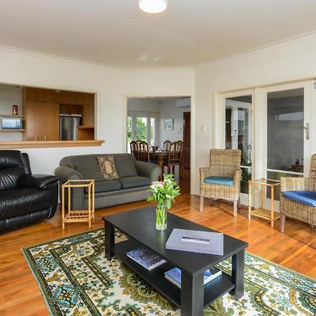 Breakwater Cottage - Napier Holiday Home Esterno foto