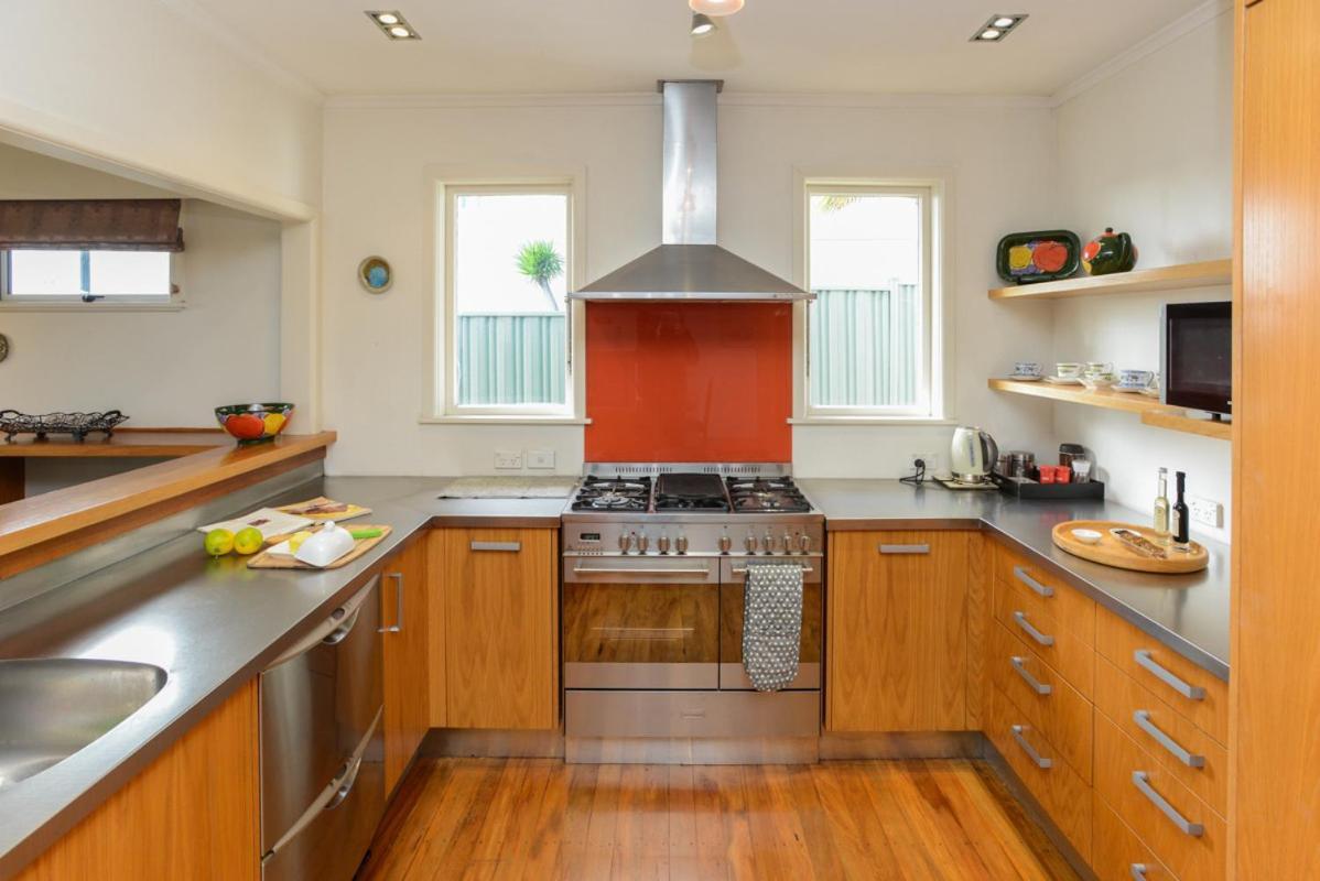 Breakwater Cottage - Napier Holiday Home Esterno foto